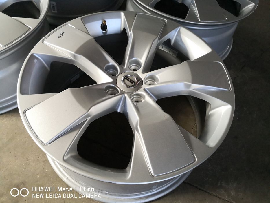 5х108 Форд Волво 5x108 Ford volvo 18 цола оригинални джанти