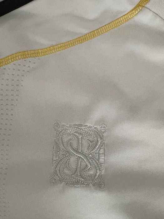 Tricou original cu Real Madrid