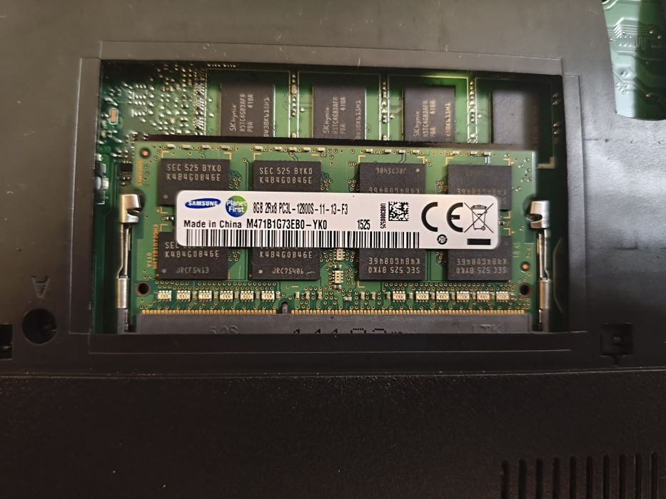 RAM памет за лаптоп Samsung 8GB DDR3L 1600MHz (PC3L-12800S)