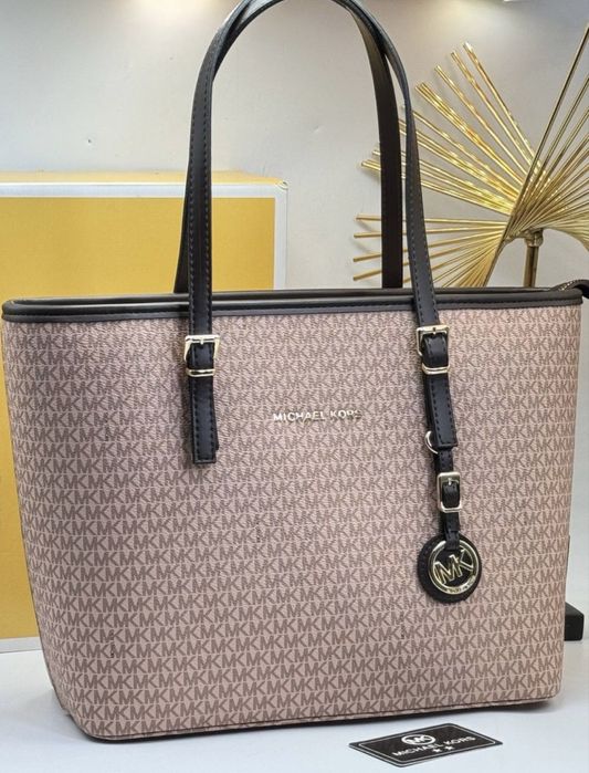 Geanta Michael Kors Dimnesiuni 32/28