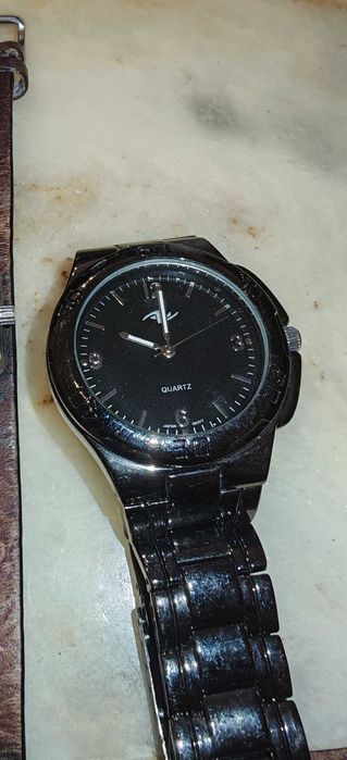 5 работещи кварцови часовници Fossil,Timex...