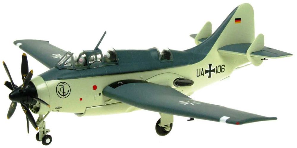 Сборная модель самолета Фэйри Ганнет (NOVO, СССР, 1/72)