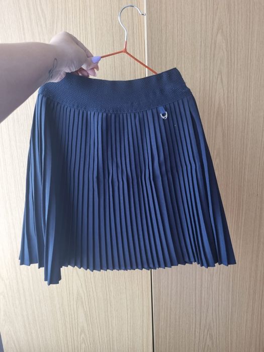 Продам школьную юбку и брюки