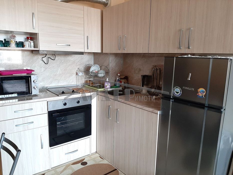 Дава се под наем Едностаен апартамент в Пловдив, Въстанически - 35 кв.м за 255 € - Снимка #2