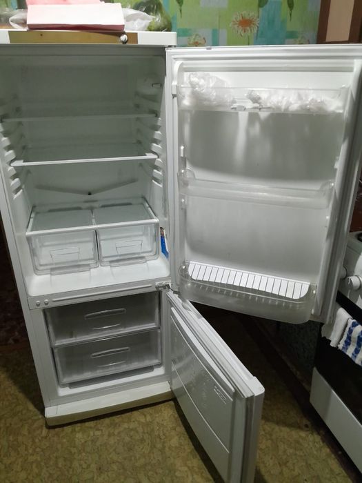 Холодильник индезит