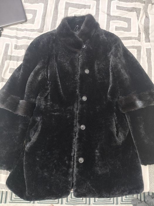 Продается мутоновая шуба