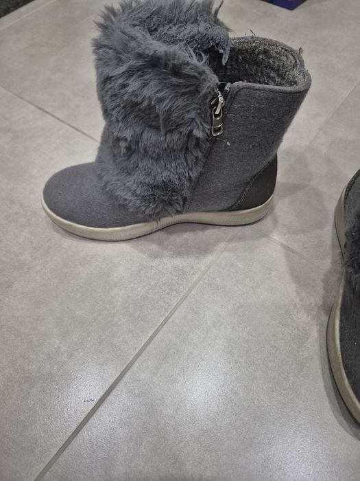 Продам валенки 35 р