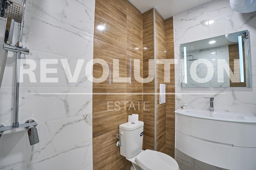 Дава се под наем Двустаен апартамент в Пловдив, Христо Смирненски - 67 кв.м за 548.25 € - Снимка #5