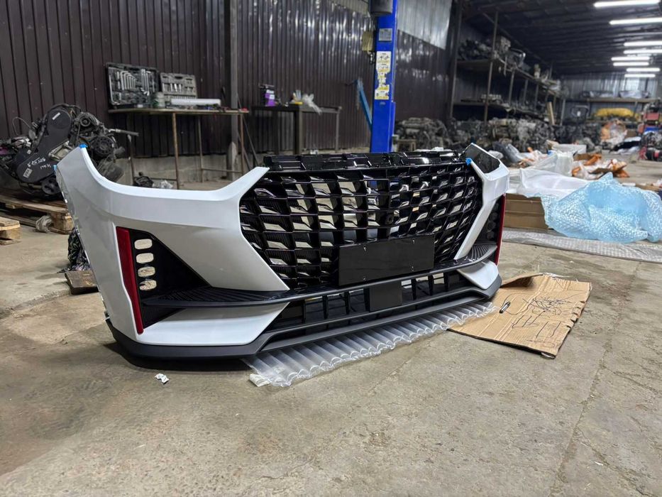 Jetour X70 Plus передний бампер в сборе Жетур Х70 плюс