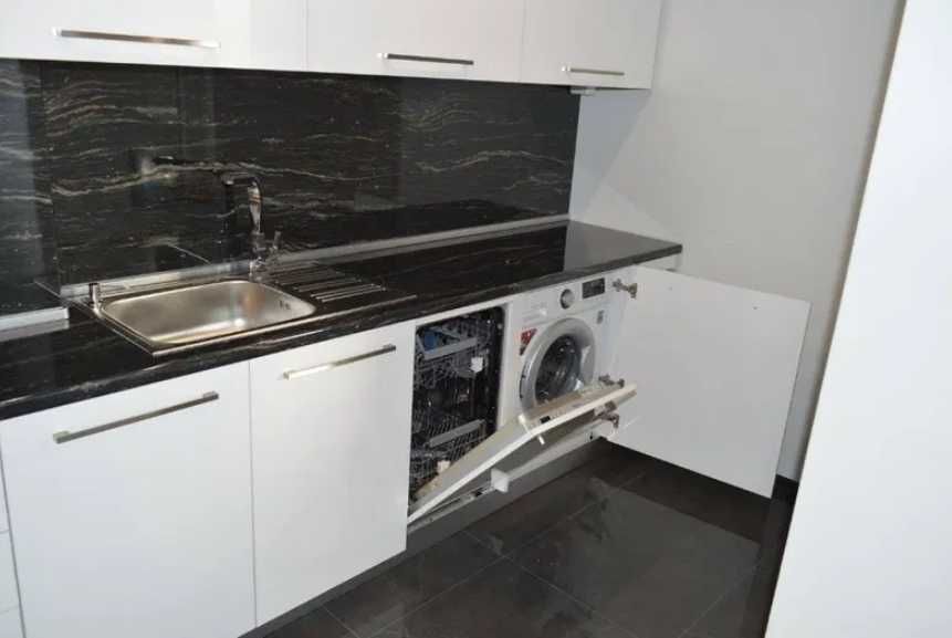 Дава се под наем Тристаен апартамент в Пловдив, Каменица 2 - 90 кв.м за 357 € - Снимка #1