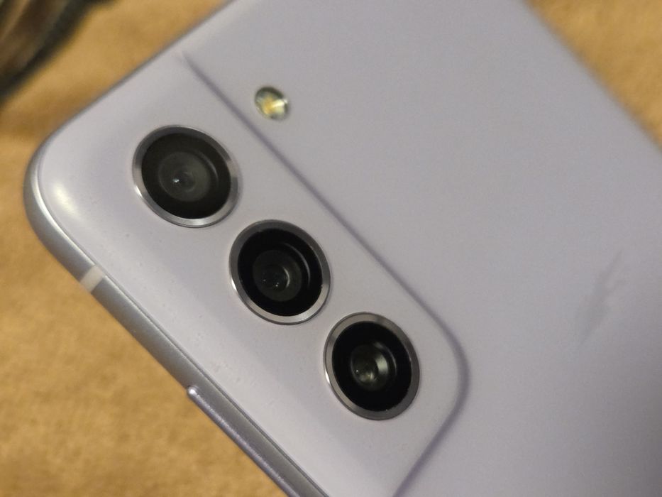 Samsung Galaxy S21 FE 128GB Самсунг Галакси