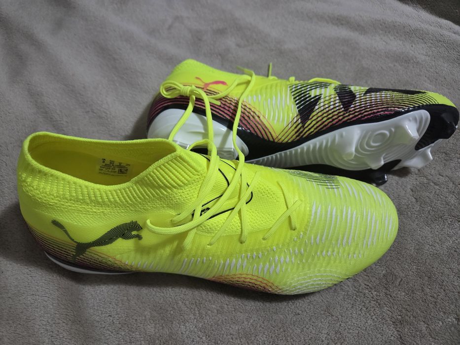 Ghete de fotbal puma marimi  44, 42