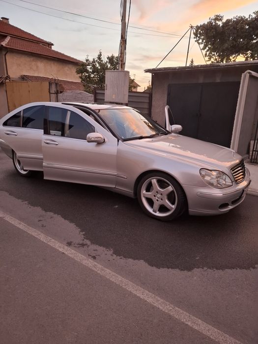 Продавам Мерцедес S320