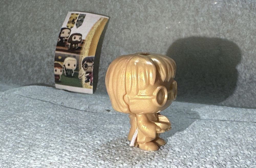 Figurina rara de colectie Harry Potter gold