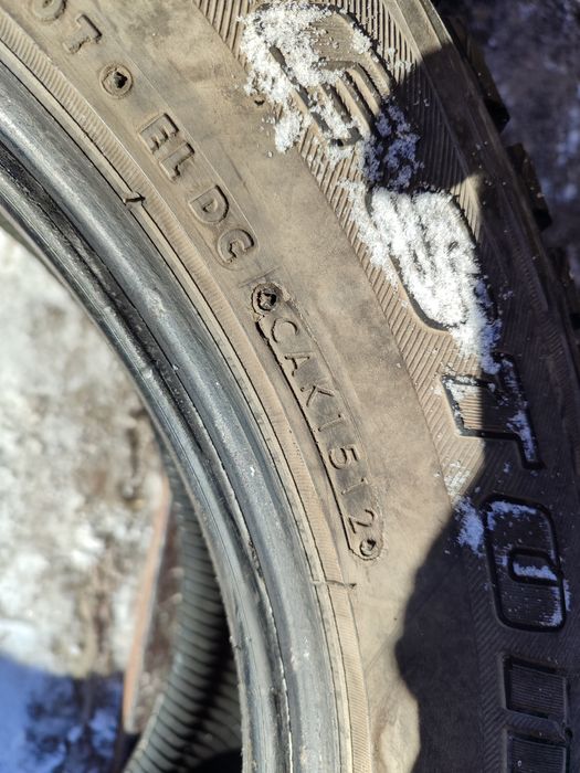Шины зимние Bridgestone Blizzak 235/60/18