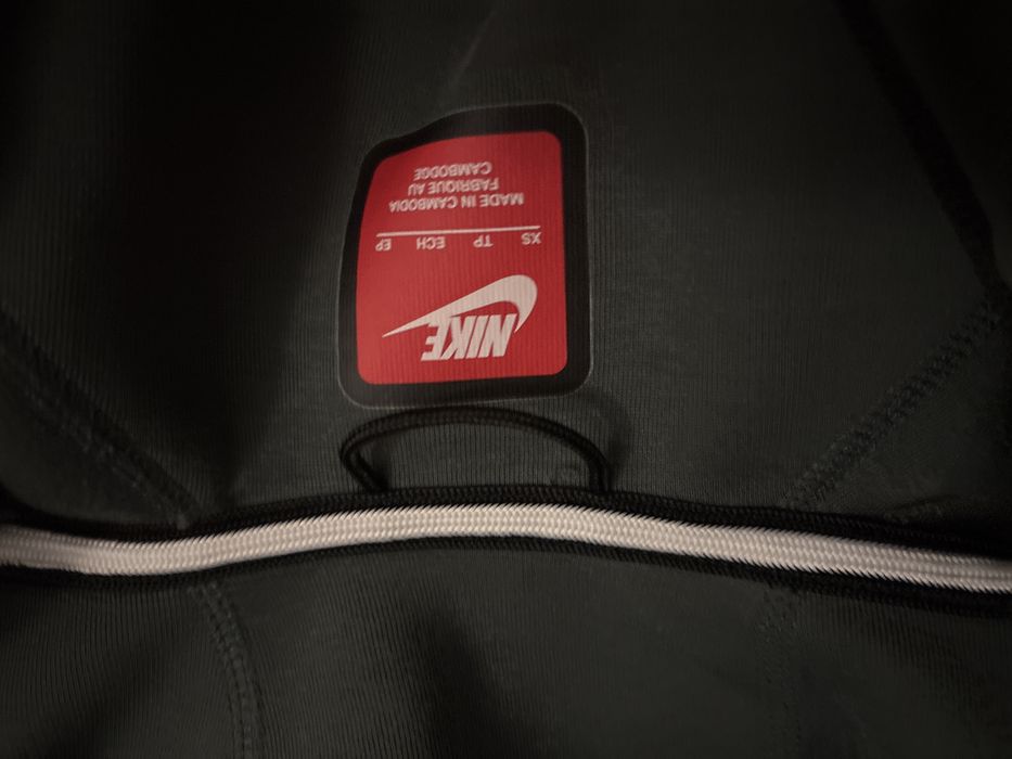 Nike tech fleece dark green original