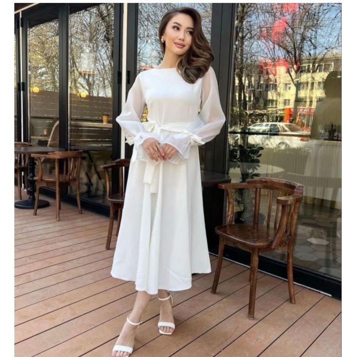 Продам белое платье