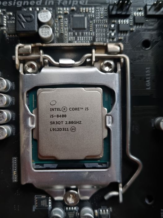 Комплект i5 8400+h310 Gigabyte