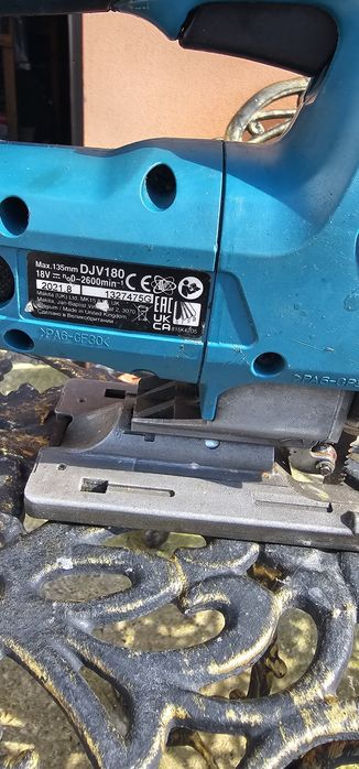 fierastrau pendular makita