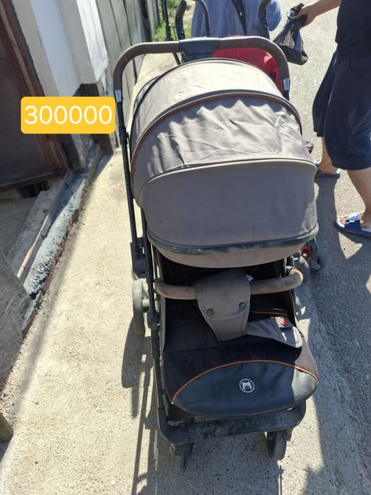 Velik kolyaska har xilidan bor