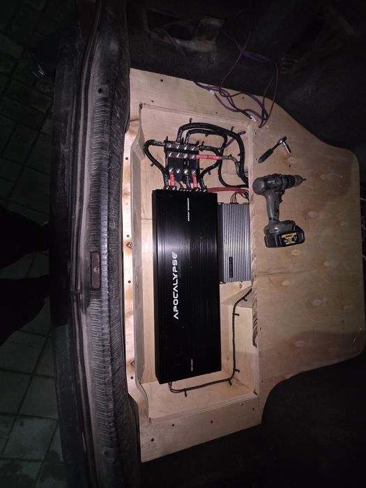 Продам усилитель asa 4000.1