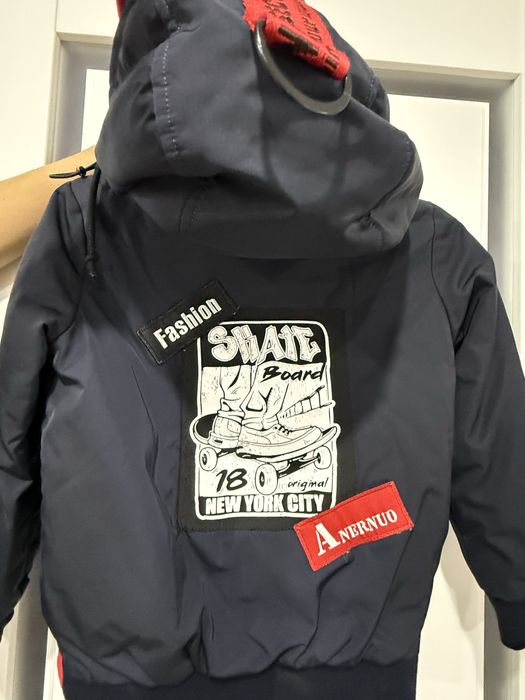 Продам осень -весна куртка для мальчика