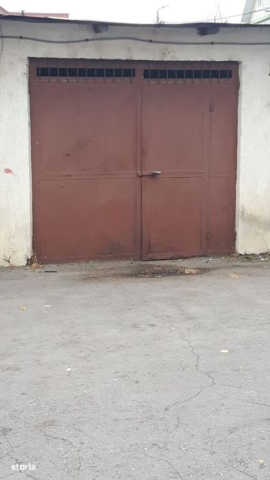 Garaj pe teren proprietate Piata Mare