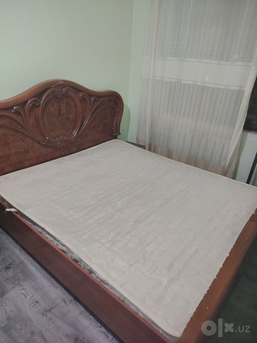 Спальни сотилади