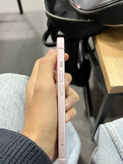 Iphone 15 базовый 256гб