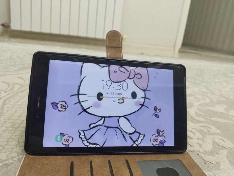 Продам планшет самсунг в отличном состояние