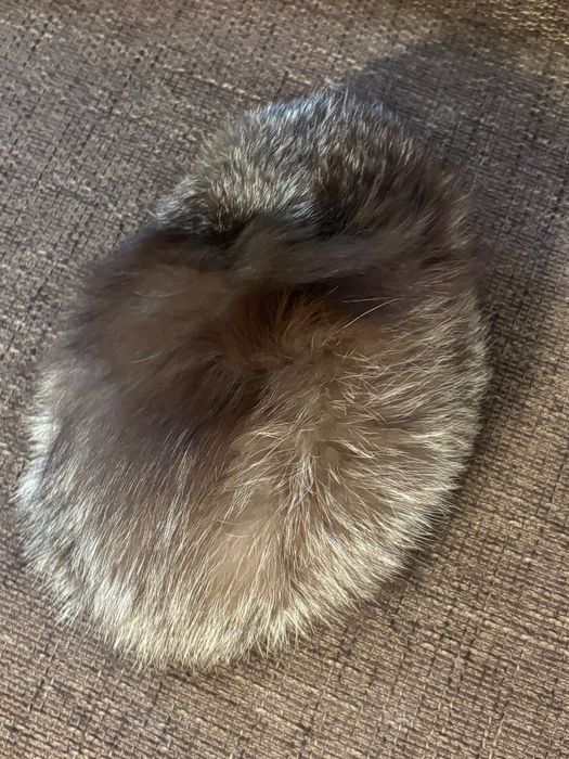 Caciula vulpe argintie - ca noua