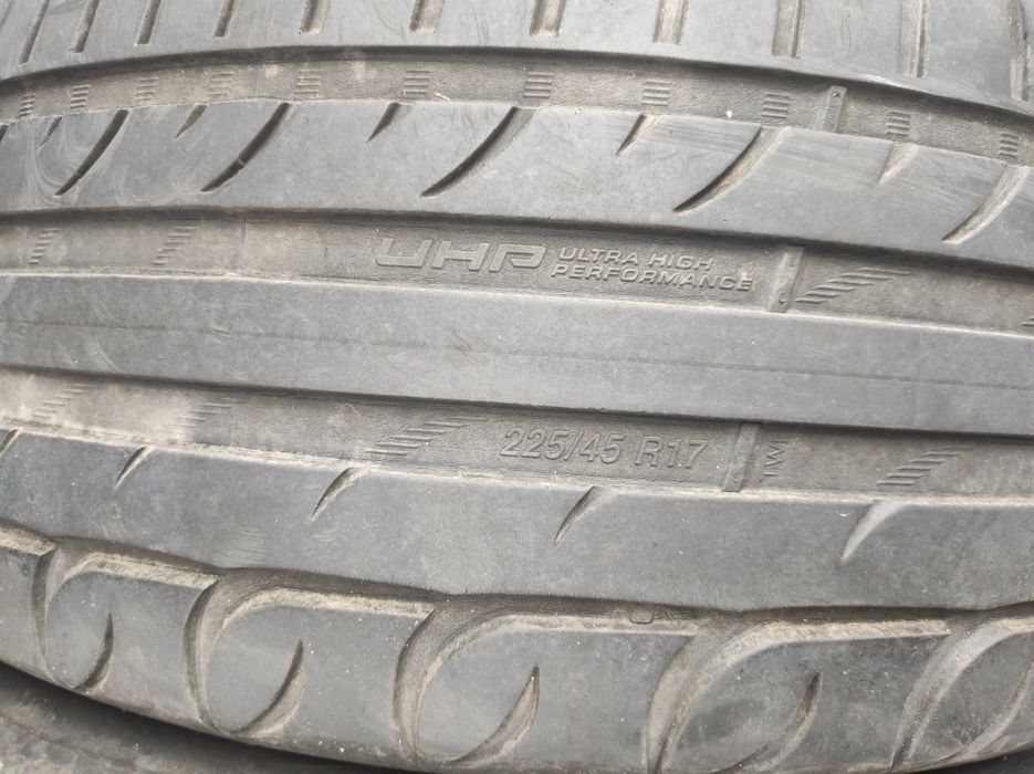 Летни гуми 225 45 17 Дот 1022