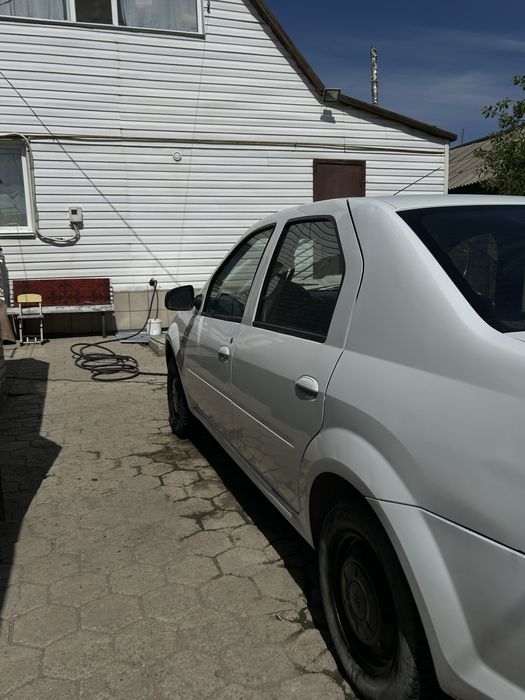 Продам Renault Logan 2014 года