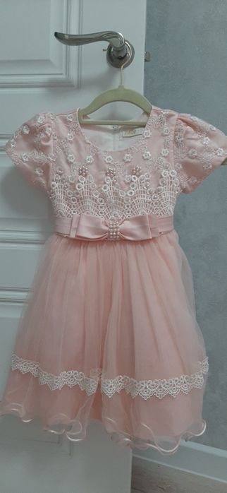 Праздничное нарядное платье