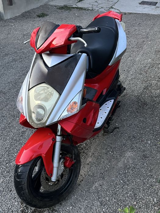 Scuter TGB  Bullet   2T  49 cc