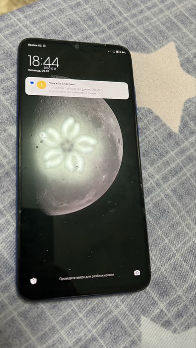 Продам сотовый телефон Mi 9 lite