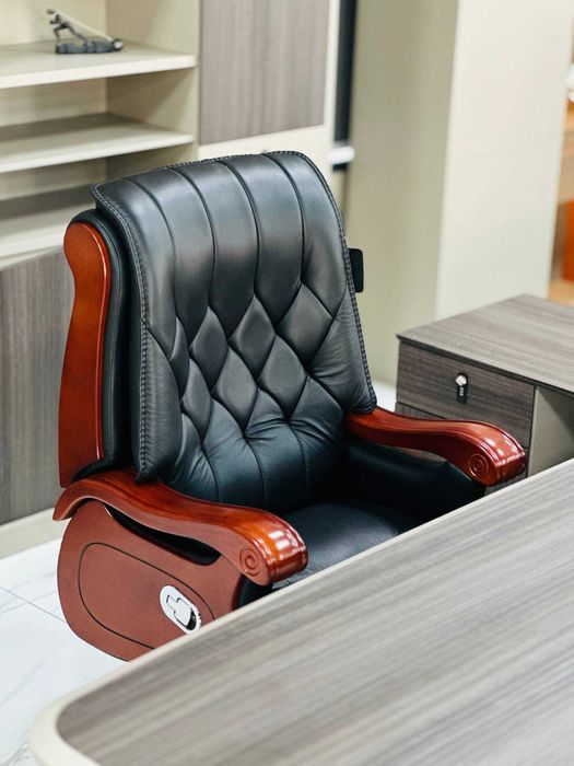 Стол рабочий для офиса