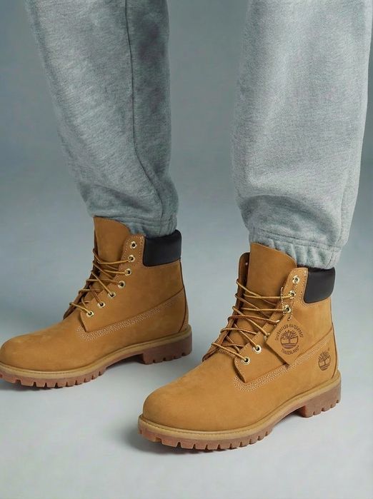 Кроссовки с мехом