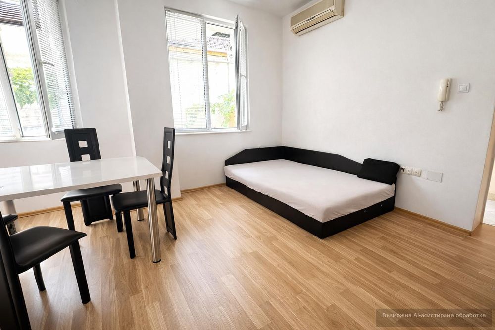 Едностаен апартамент под наем в Център