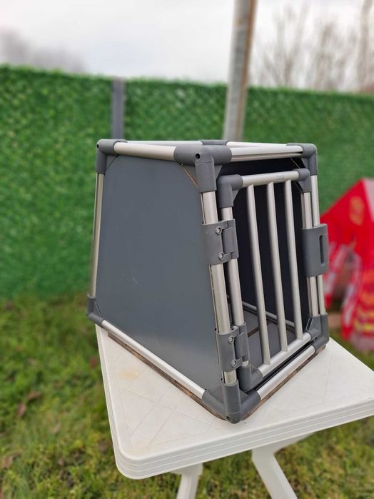 Клетка за кучета