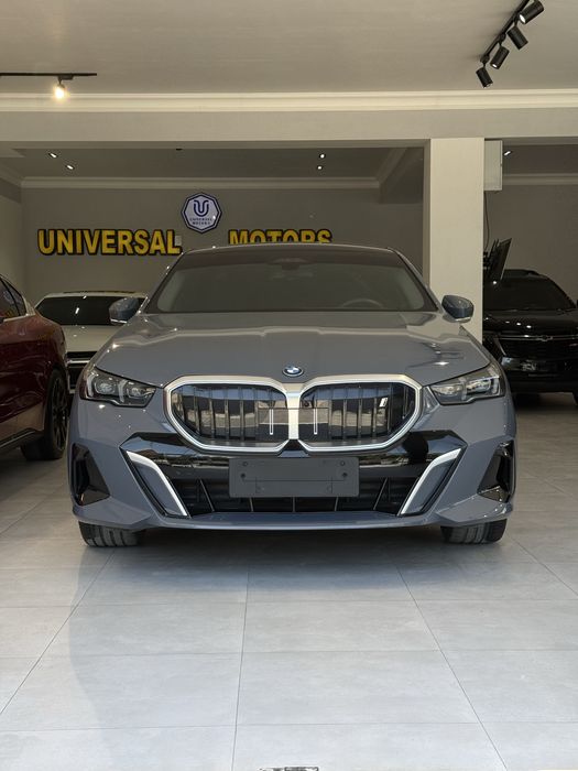 Bmw i5 40i long ideal holatda