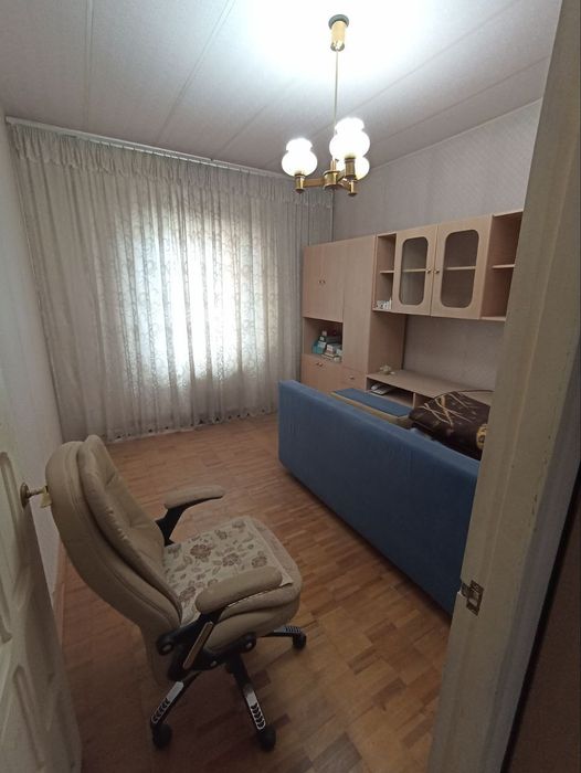 Продаю квартиру Яшнабадский р-он Тузель-2. 4-ком 6-этаж 9-этажном Доме