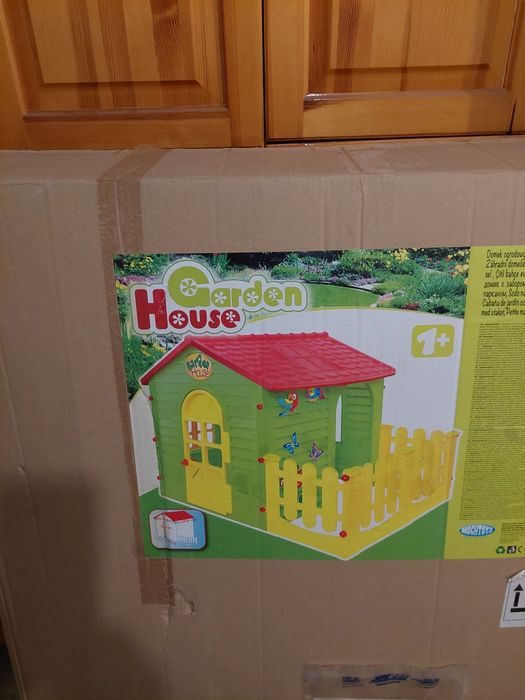 Детска къща за двор