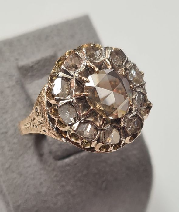 Inel din aur galben 18k si argint, cu diamante naturale, IAU824