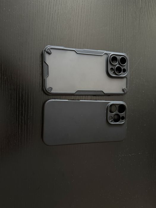 Vand huse pentru diferite telefoane
