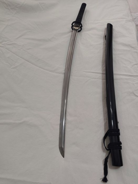 КАТАНА - чисто нова