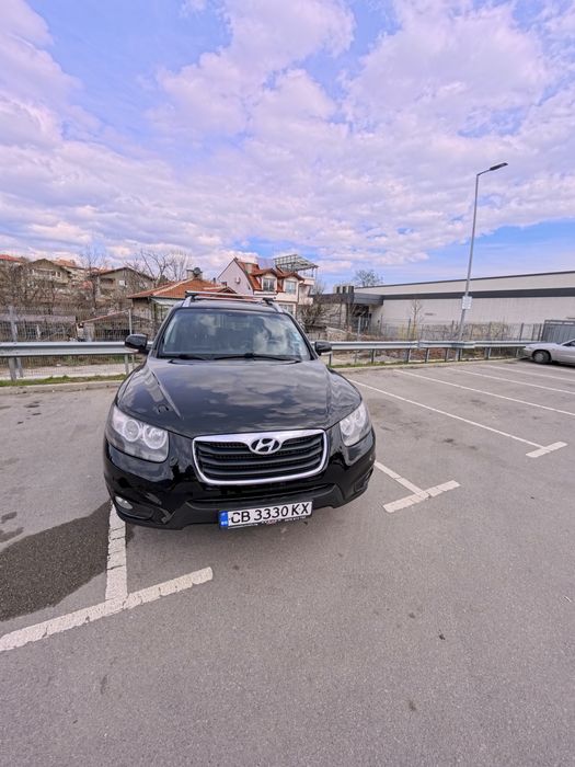 Hyundai Santa Fe 2.2 CRDi 4x4 – Стегнат джип, качваш се и караш!