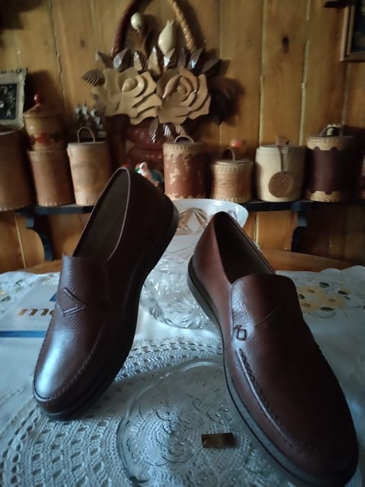 Продам лоферы демисезонные...