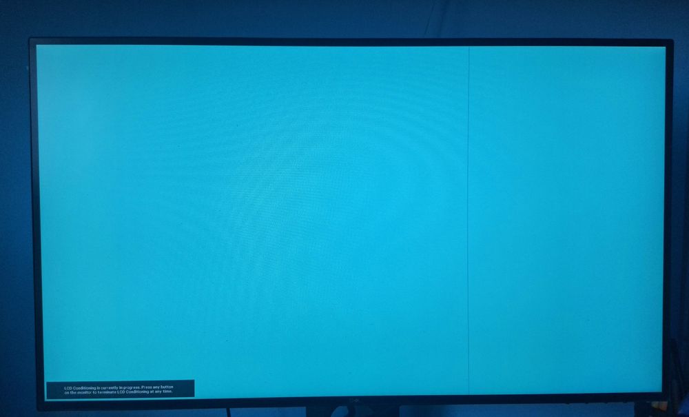 DELL UltraSharp U2518D 25" инча