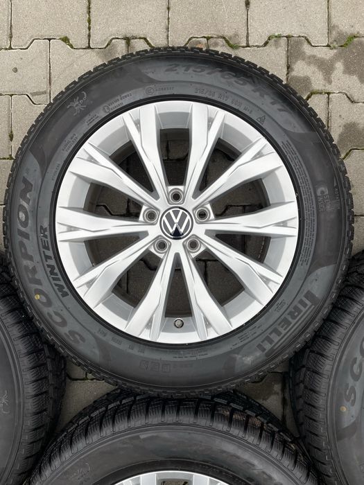 Roti iarna VW Tiguan 2 Allspace anv Pirelli 215 65 17 M+S DOT 0424